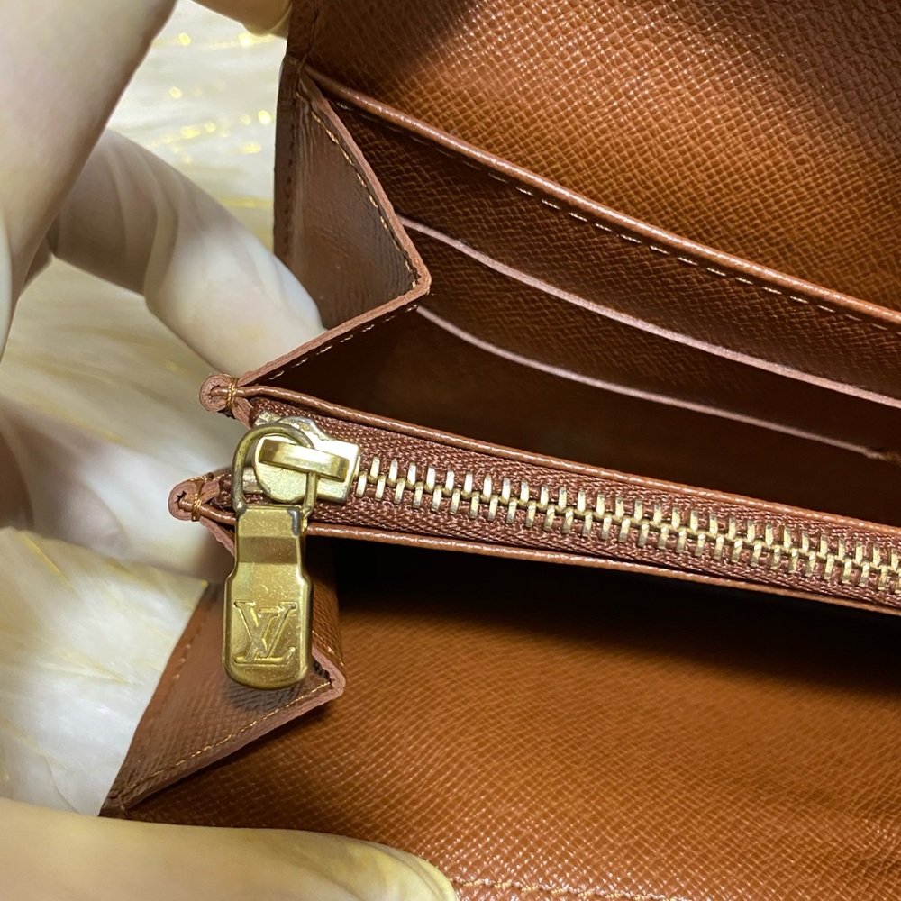 Portefeiulle Sarah Long Bifold Wallet With duster - Picture 13 of 16